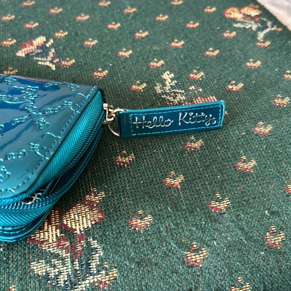 Hello Kitty lounge fly wallet, snap closure with extra zipper part turquoise - Picture 3 of 9
